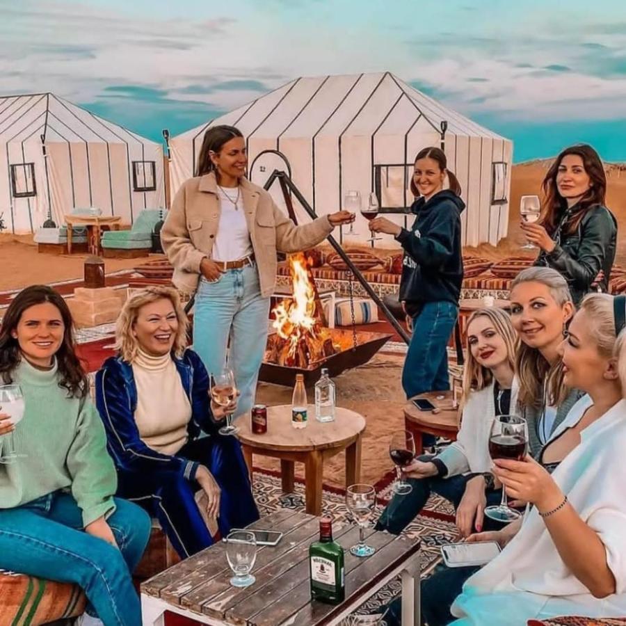 Family Luxury Glamping Hotel Merzouga Exterior foto